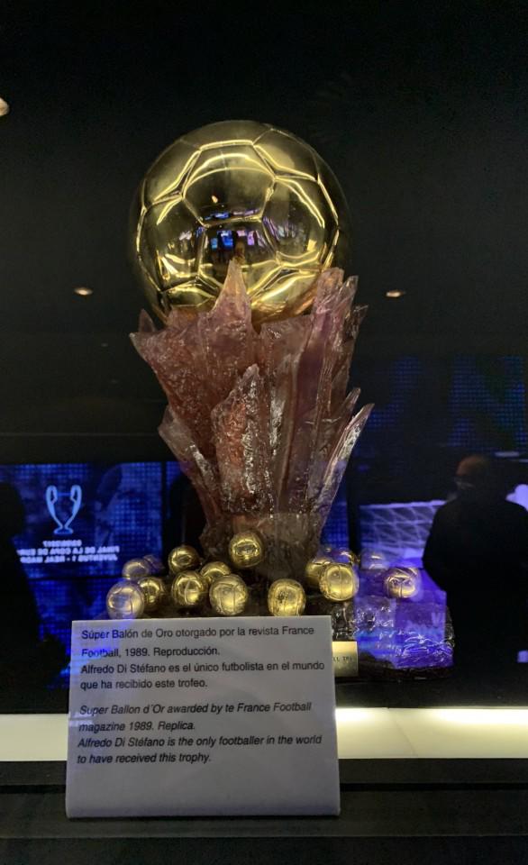 Cristiano recibe duro golpe del Balón de Oro: cancelan premio que le ganaba a Messi