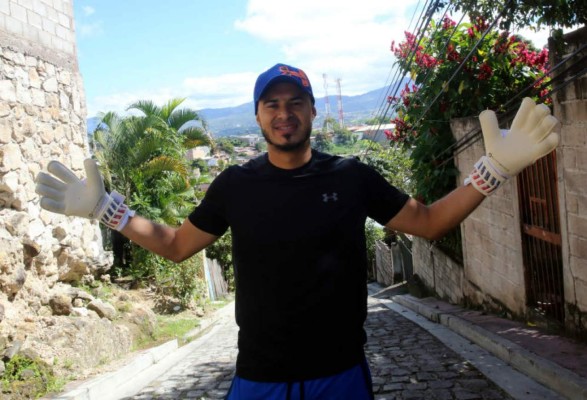 Así es la dura vida de Celio Valladares: El barrio se llevó una parte de él