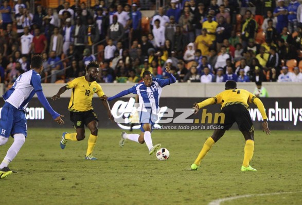 Las imágenes que dejó el amistoso Honduras-Jamaica en Houston