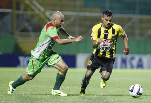 Real España cambia de día por el Super Bowl