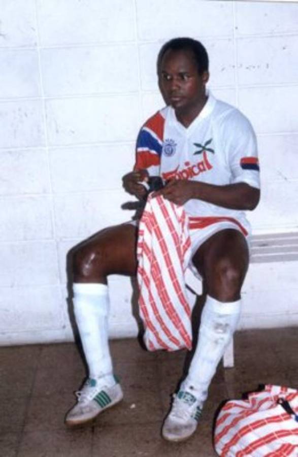 Los jugadores del Olimpia que arrasaron en la Pentagonal de 1993 y que fueron campeonísimos