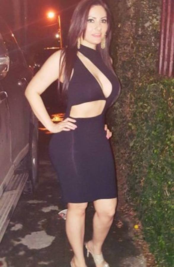 Ariana Herchi, la guapísima fan del Marathón, enciende las redes sociales con sus fotos