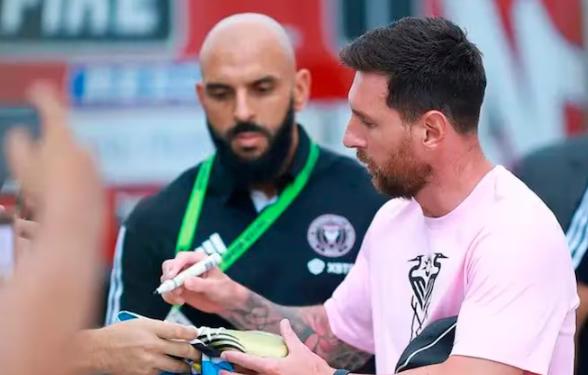 Déjenme ayudarlo: Messi se queda sin guardaespaldas; Yassine Cheuko fue vetado por la MLS y Concacaf