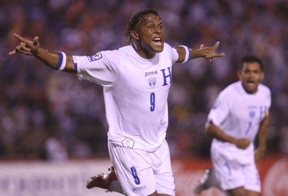 Los 15 futbolistas con más partidos en la historia de la Selección de Honduras