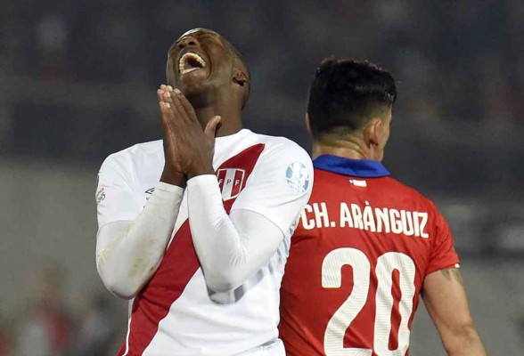 Chile venció 2-1 a Perú y pasa ala final de la Copa America 2015