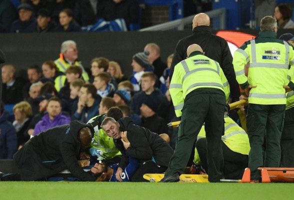 FOTOS: La reacción de los futbolistas del Everton y Tottenham al ver la horrible lesión de André Gomes