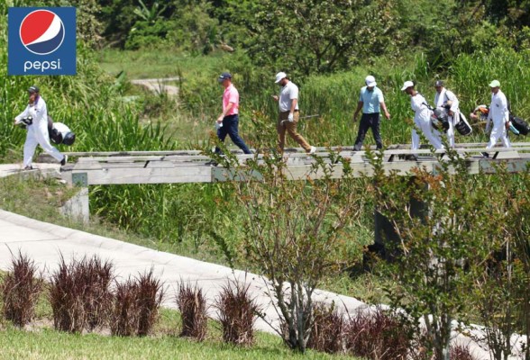Los golfistas prepararon sus mejores golpes en Indura