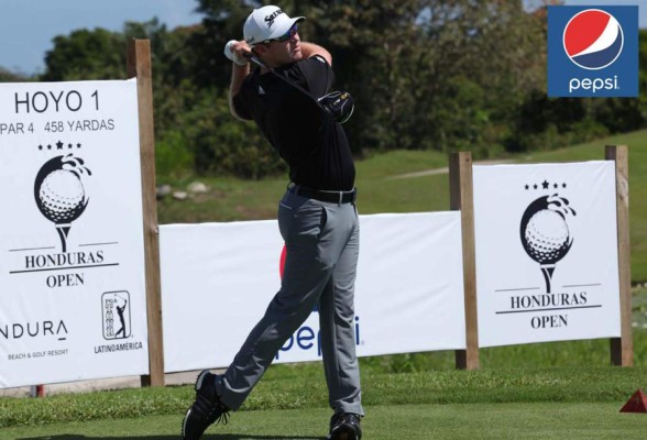 Los golfistas prepararon sus mejores golpes en Indura