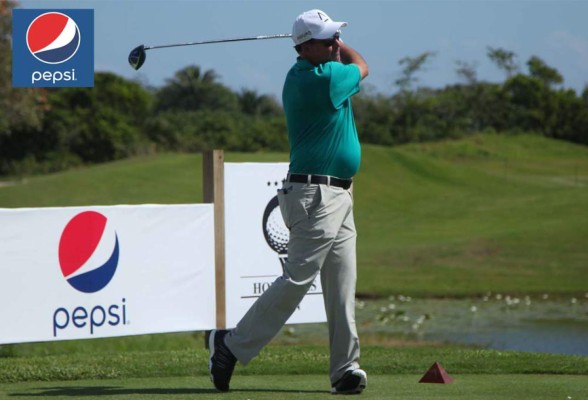 Los golfistas prepararon sus mejores golpes en Indura