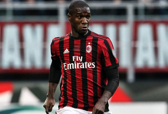 Fichajes: Barcelona se fija en otra estrella, Juventus tiene acuerdo con defensor y PSG compra