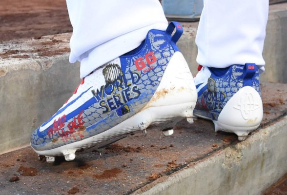 Los deportistas y su calzado más extraño que seguramente no has visto