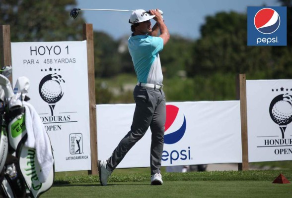 Los golfistas prepararon sus mejores golpes en Indura