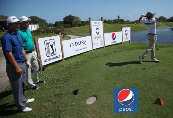 Los golfistas prepararon sus mejores golpes en Indura