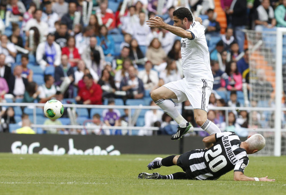 Leyendas del Real Madrid vs leyendas del Juventus