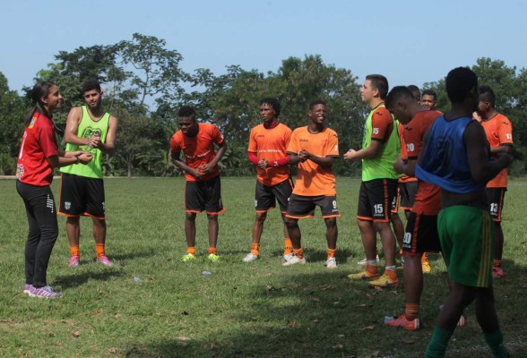 Conocé a Keila, la bella psicóloga que fichó por el Vida de La Ceiba