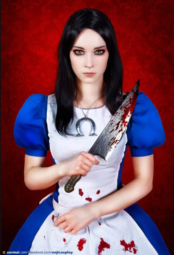 GALERÍA: Los cosplays de videojuegos de Enji Night, la popular cosplayer y modelo húngara