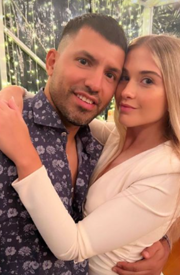 Se encubrió para no ser reconocido en las compras de Navidad y el cumpleañero: así pasaron la Nochebuena los campeones del mundo con Argentina