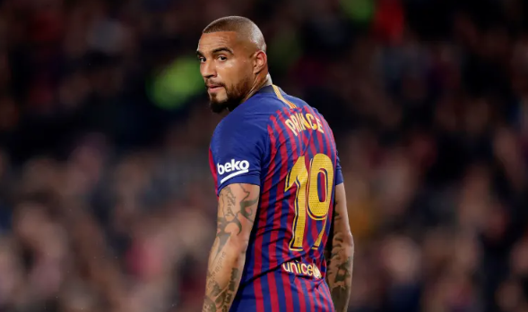 Melissa Satta se olvida de Kevin-Prince Boateng y empieza a salir con otro famoso deportista; así fueron captados en Italia