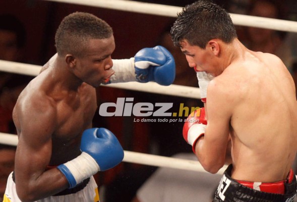 La mejores imágenes de la pelea etre el Escorpión Ruiz vs 'Veneno” Domínguez