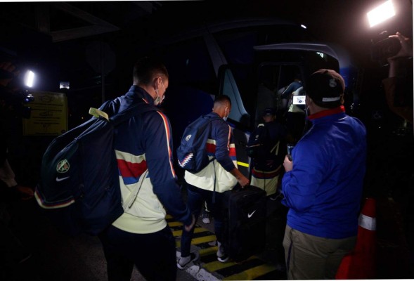 Con toda la artillería: El América de Solari llegó a Honduras y trae a sus figuras para juego ante Olimpia