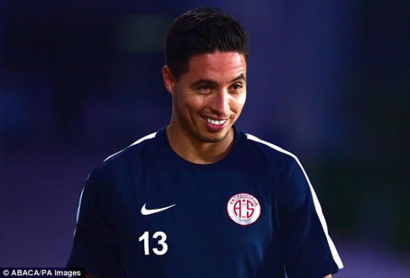 De brillar en Inglaterra a quedar en el olvido: los motivos que llevaron a Nasri a retirarse del fútbol a sus 34 años