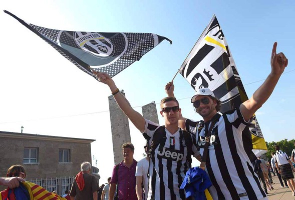 Las 20 mejores fotos de los aficionados de la Juventus en Berlín