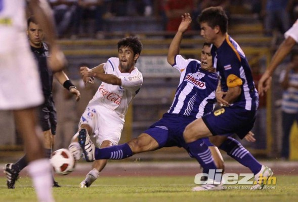 Olimpia y su cita pendiente contra equipos ticos en el Olímpico ¡Nunca han ganado!