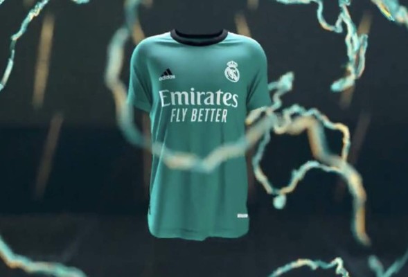 Los aficionados la odian: Real Madrid presenta su tercer uniforme de la temporada 2021/22 entre críticas
