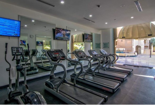 Conocé el lujoso hotel en donde vivió Pep Guardiola y que ahora será la casa de Maradona