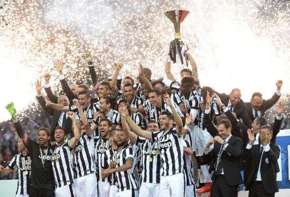 Los clubes y selecciones del mundo que fueron campeones en 2015