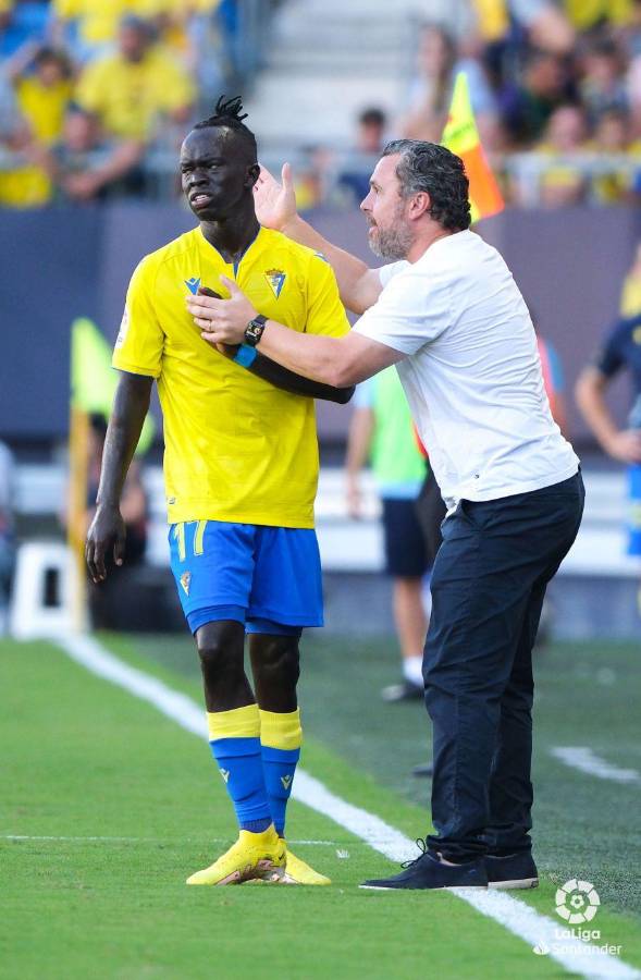 Son compañeros de futbolistas hondureños y jugarán el Mundial de Qatar; equipo de Romell Quioto sorprende