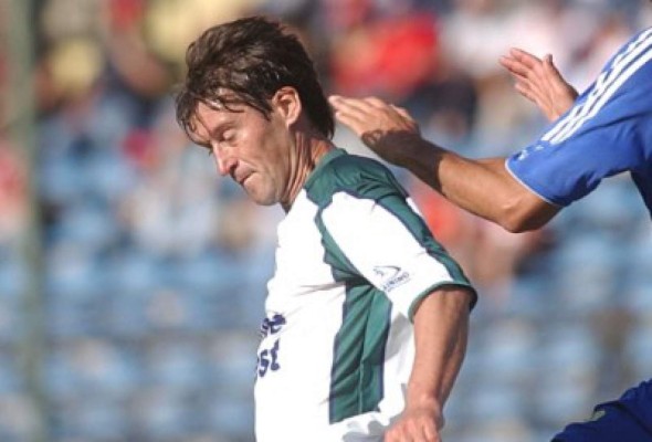 Los futbolistas que han fallecido repentinamente en una cancha de fútbol