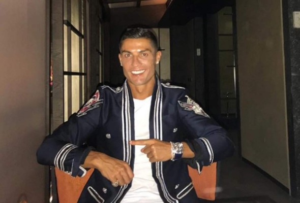 Lujos, el carro más rápido y animales exóticos: Así es la nueva vida de Cristiano Ronaldo en Italia