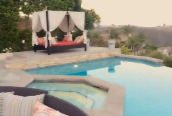 Especial: Por esta lujosa mansión y el tequila honor quieren investigar a Kate del Castillo