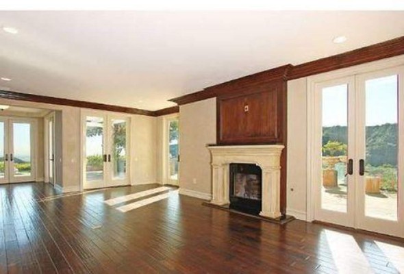 Especial: Por esta lujosa mansión y el tequila honor quieren investigar a Kate del Castillo