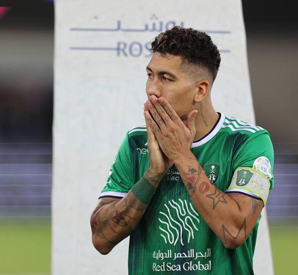 Duro golpe para Firmino en Arabia: sacrificado por el nuevo fichaje y volvería a la Premier League con otro club