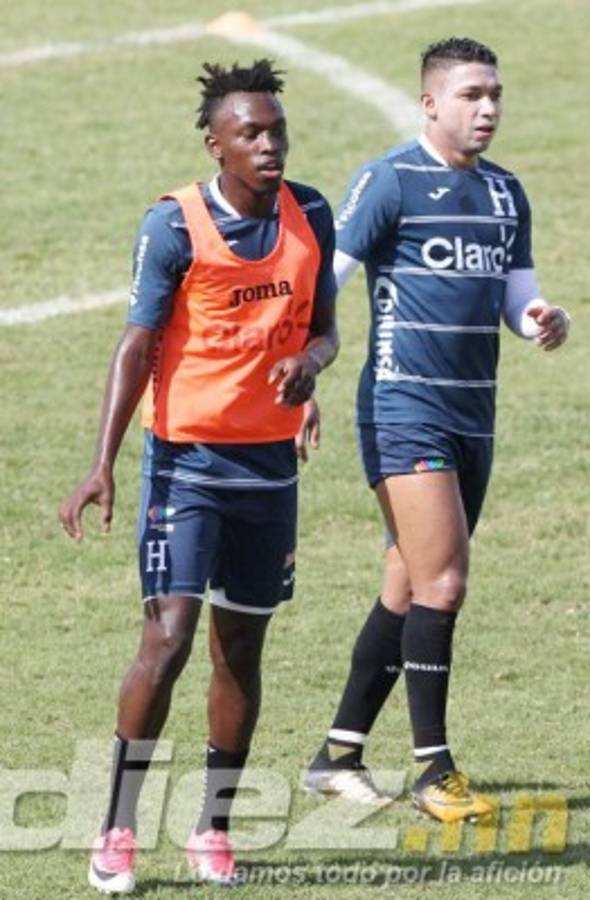 ¡EL ONCE! Así jugaría Honduras contra Costa Rica sin Choco Lozano