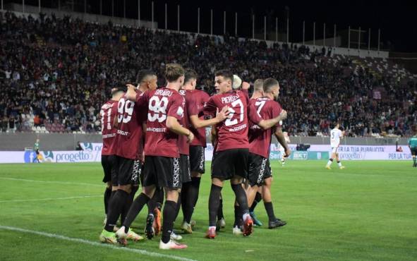 La Reggina se quedó en los playoffs por el ascenso en la temporada anterior en Serie B.