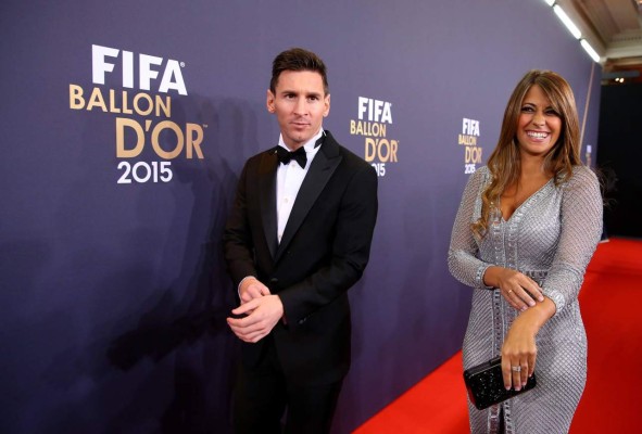 FOTOS: La alfombra roja del Balón de Oro, otra vez Antonella se roba miradas