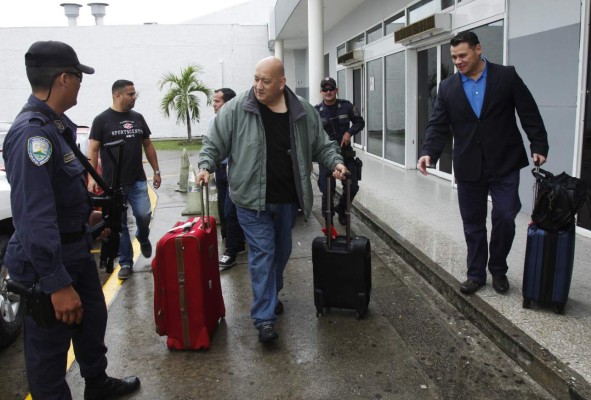 Las mejores imágenes deportivas del sábado: Llegan periodistas mexicanos