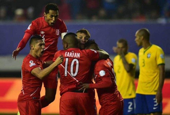 Brasil-Perú en imágenes