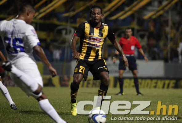 Olimpia pega primero al Real España y en el estadio Morazán