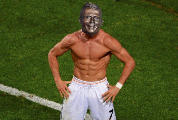 MEMES: Estatua de Cristiano en aeropuerto desata burlas en todo el mundo