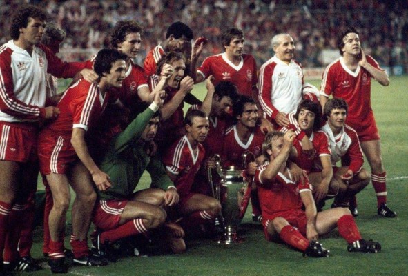 TOP 10: Los clubes que fueron campeones de Champions y quizás no sabías