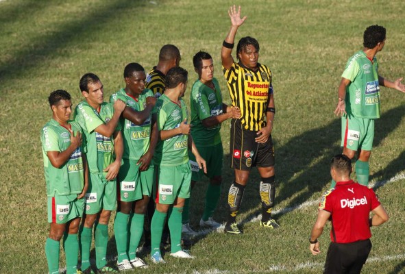 FOTOS: Carlos Pavón y sus mejores momentos contra Marathón