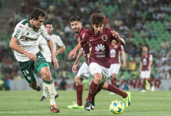 Diario AS incluye a Wilmer Crisanto en el 11 de las Américas