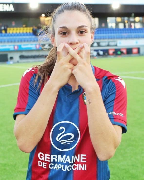 Escándalo: Gio Queiroz denuncia haber sufrido “acoso” en el Barcelona y publica una carta para contar todo