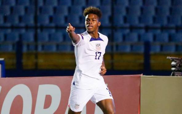 Keyrol Figueroa es futbolista de la Selección de los Estados Unidos.