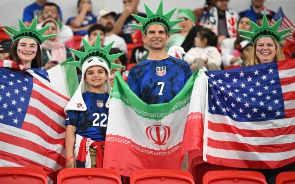 Estados Unidos, con gol de Pulisic, derrota a Irán y se clasifica a los octavos de final del Mundial de Qatar