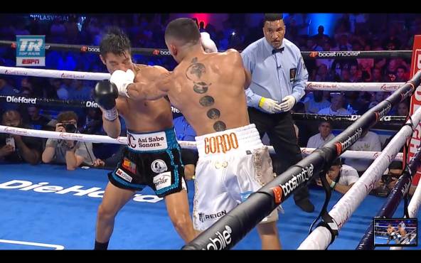 ¡Nocaut al séptimo! Teófimo López debuta con explosivo triunfo en el peso superligero tras bombardear a Pedro Campa